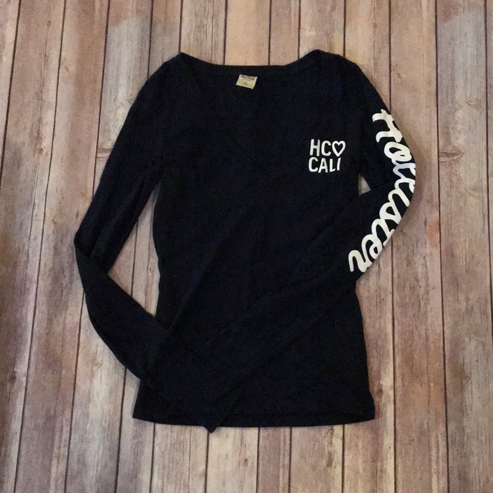 Hollister Navy tee